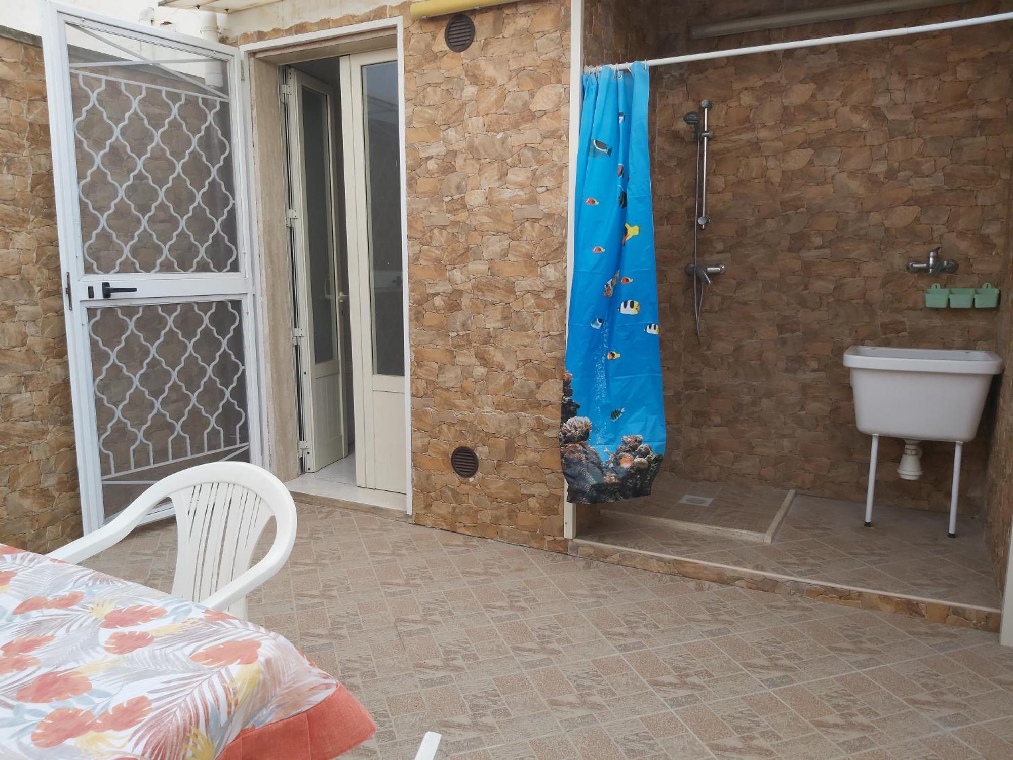 Elisena Apartment Torre Lapillo Exterior photo